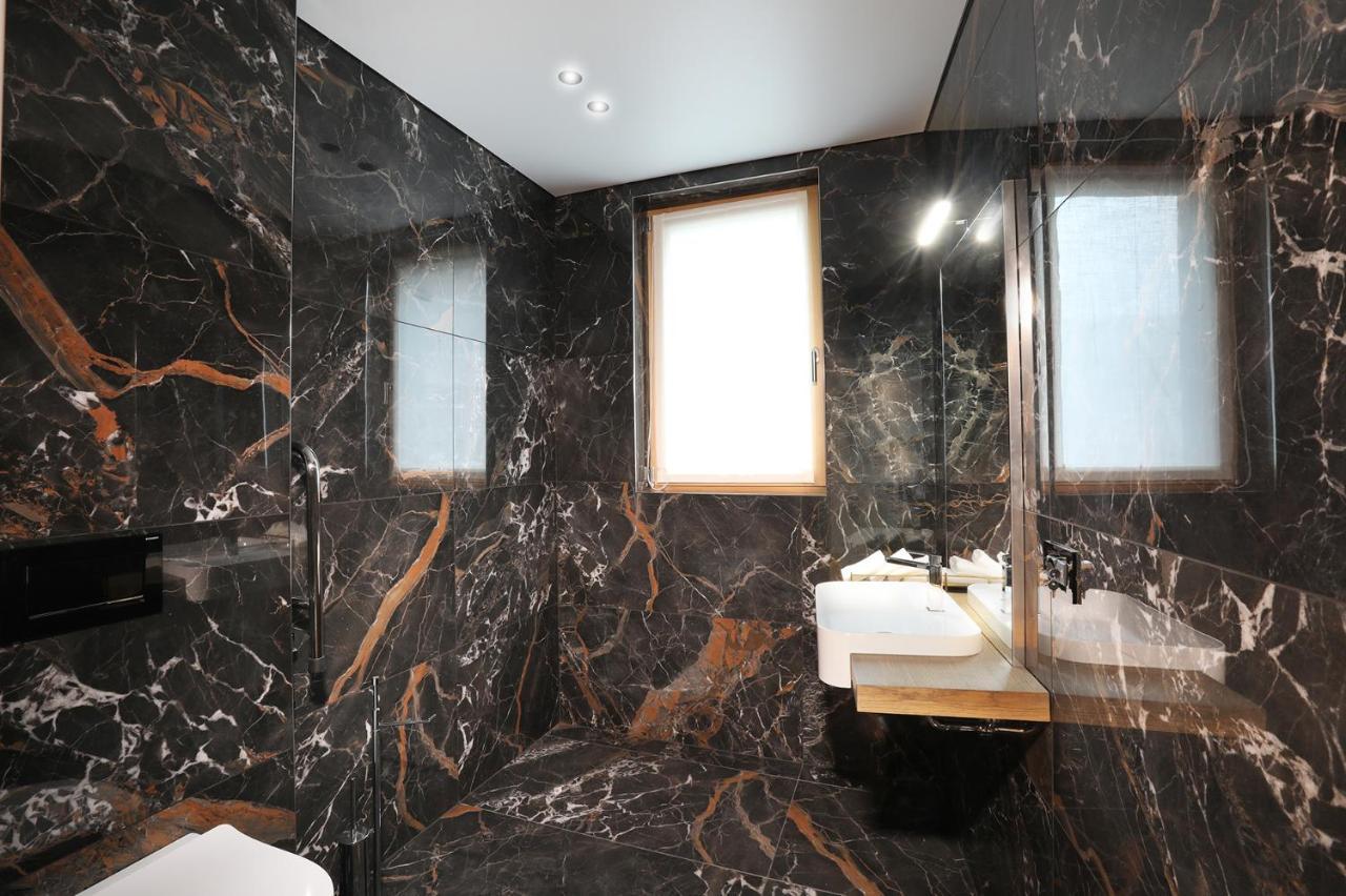 Chalet Blanc Cervinia Bed and Breakfast Breuil-Cervinia Εξωτερικό φωτογραφία