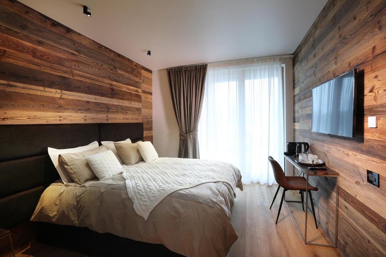 Chalet Blanc Cervinia Bed and Breakfast Breuil-Cervinia Εξωτερικό φωτογραφία