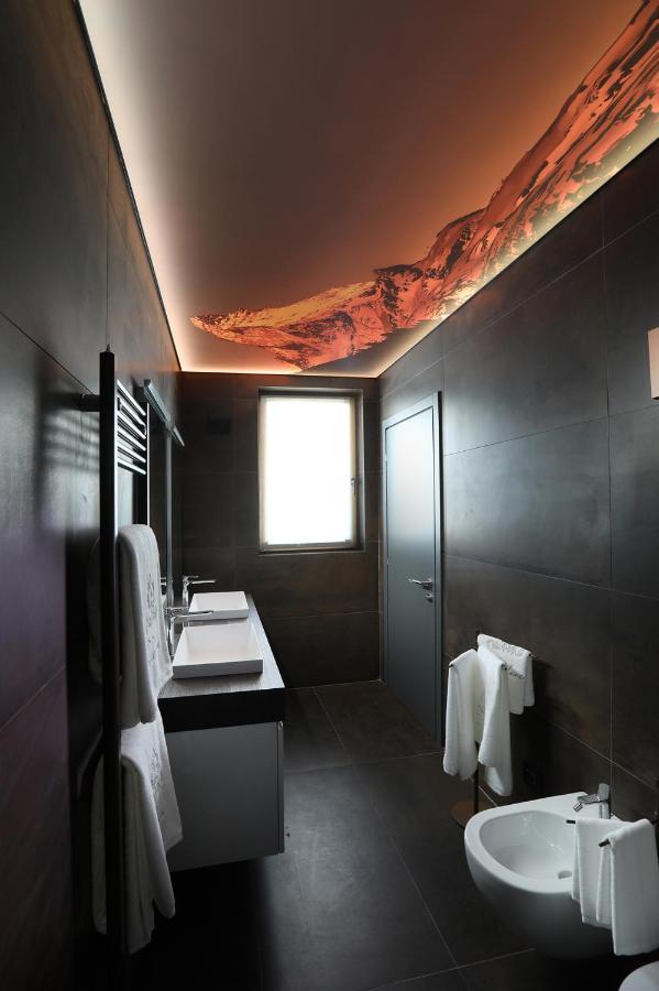 Chalet Blanc Cervinia Bed and Breakfast Breuil-Cervinia Εξωτερικό φωτογραφία